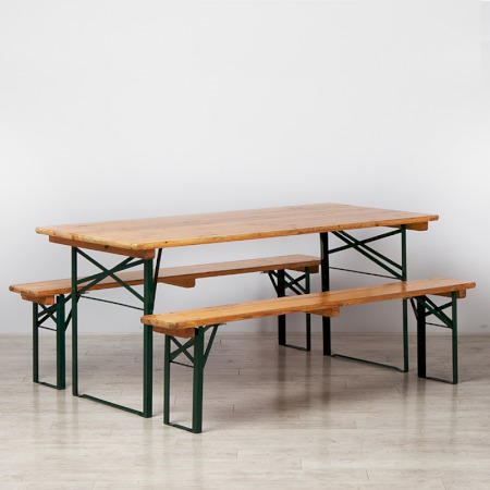 Beer Table & Bench Set (1800 x 800 Standard)