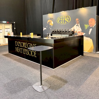 4m U-Shape Bar with Branded Backwall